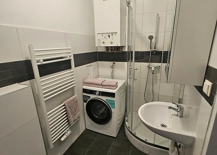 Spacious Fully-equipped